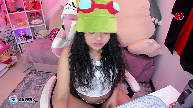 anyburkee online show from 11-15-25, 02:37