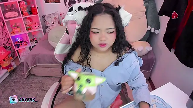 anyburkee online show from 10-28-25, 12:11