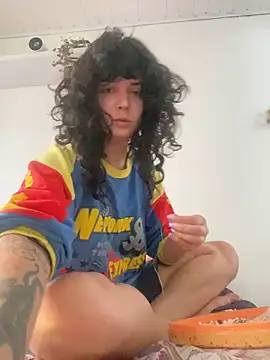 magalunabb online show from 11-06-25, 11:25