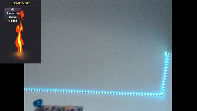 lorenitha 20 online show from 10-26-25, 12:22