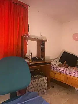 Miss oliviaa online show from 04-28-26, 06:23