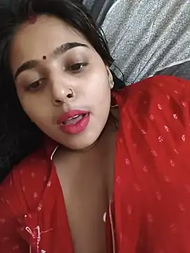 Snapshot of Sweet-Rani chatting on 05-22-26, 05:44 Sweet-Rani online show from 05-22-26, 05:44