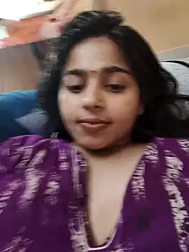Snapshot of Sweet-Rani chatting on 04-25-26, 11:46 Sweet-Rani online show from 04-25-26, 11:46