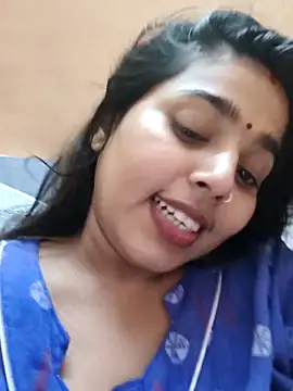 Snapshot of Sweet-Rani chatting on 04-28-26, 06:01 Sweet-Rani online show from 04-28-26, 06:01