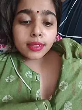 Snapshot of Sweet-Rani chatting on 05-18-26, 04:56 Sweet-Rani online show from 05-18-26, 04:56