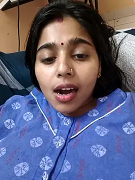 Snapshot of Sweet-Rani chatting on 05-15-26, 05:44 Sweet-Rani online show from 05-15-26, 05:44