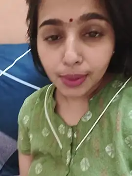 Snapshot of Sweet-Rani chatting on 05-23-26, 05:34 Sweet-Rani online show from 05-23-26, 05:34