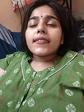 Snapshot of Sweet-Rani chatting on 04-27-26, 07:01 Sweet-Rani online show from 04-27-26, 07:01