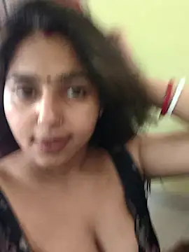 Snapshot of Sweet-Rani chatting on 04-23-26, 10:55 Sweet-Rani online show from 04-23-26, 10:55