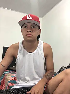 Snapshot of logannth chatting on 02-10-26, 04:50 logannth online show from 02-10-26, 04:50