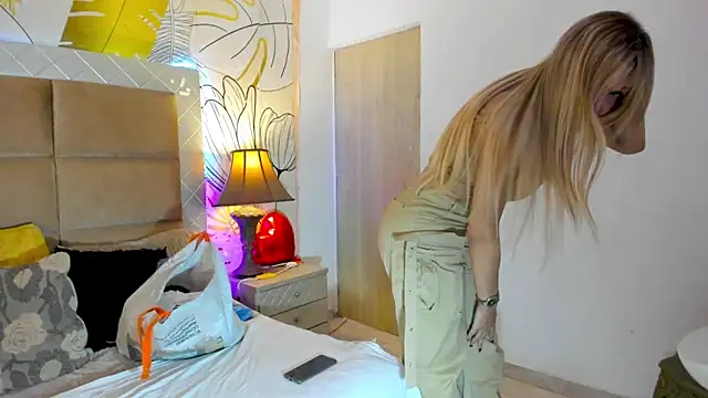 Snapshot of amazing_dolltsx chatting on 09-13-25, 08:09 amazing dolltsx online show from 09-13-25, 08:09