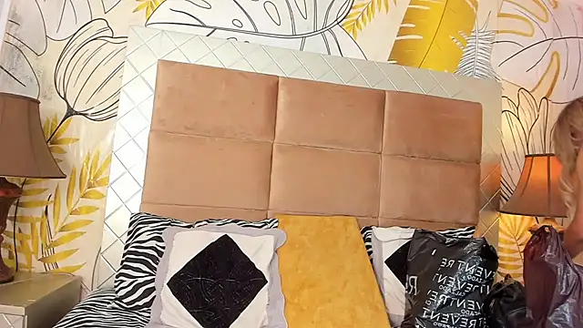 Snapshot of amazing_dolltsx chatting on 12-07-24, 05:15 amazing dolltsx online show from 12-07-24, 05:15