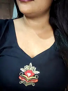 Snapshot of cutepragya2 chatting on 10-13-25, 02:07 cutepragya2 online show from 10-13-25, 02:07