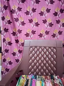 Snapshot of cutepragya2 chatting on 11-11-25, 06:30 cutepragya2 online show from 11-11-25, 06:30