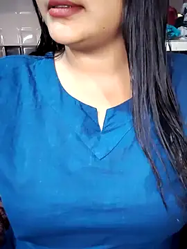 Snapshot of cutepragya2 chatting on 01-18-26, 12:52 cutepragya2 online show from 01-18-26, 12:52