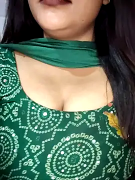 Snapshot of cutepragya2 chatting on 10-16-25, 07:16 cutepragya2 online show from 10-16-25, 07:16