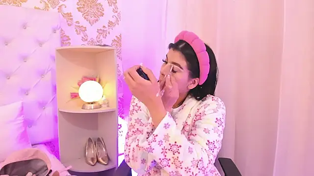 emaa lambert online show from 02-18-26, 11:50