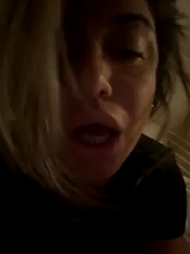 persiannqueen online show from 10-31-25, 02:19