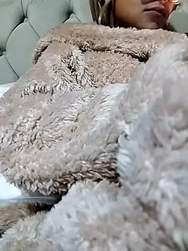 Snapshot of fofinhaa12 chatting on 11-06-25, 06:56 fofinhaa12 online show from 11-06-25, 06:56