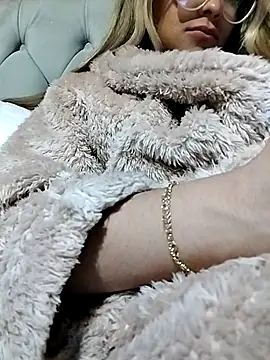 Snapshot of fofinhaa12 chatting on 11-06-25, 12:36 fofinhaa12 online show from 11-06-25, 12:36