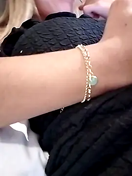 Snapshot of fofinhaa12 chatting on 10-02-25, 04:10 fofinhaa12 online show from 10-02-25, 04:10