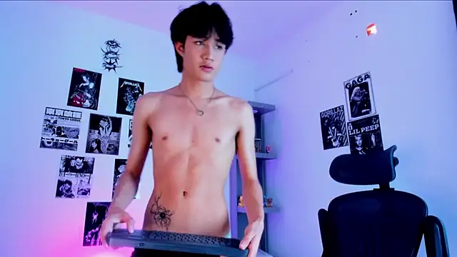 Johhan  Lee online show from 04-21-26, 06:47