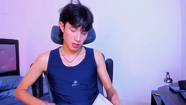 Johhan  Lee online show from 02-12-25, 07:56