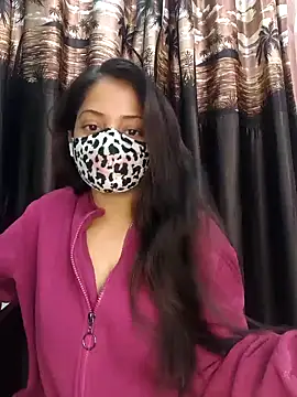 Snapshot of bigtitsqueen chatting on 01-15-25, 03:54 bigtitsqueen online show from 01-15-25, 03:54