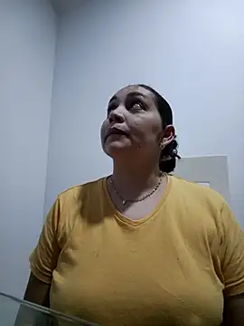MirandaSoto online show from 04-19-26, 05:19