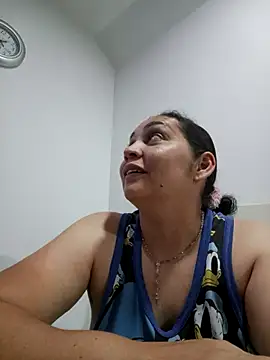 MirandaSoto online show from 04-09-26, 03:41