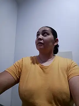 MirandaSoto online show from 04-10-26, 03:57