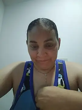 Snapshot of MirandaSoto chatting on 07-13-26, 06:24 MirandaSoto online show from 07-13-26, 06:24