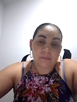 Snapshot of MirandaSoto chatting on 03-11-25, 03:25 MirandaSoto online show from 03-11-25, 03:25