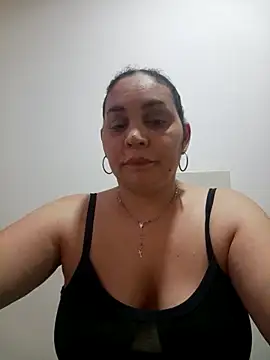 MirandaSoto online show from 12-05-25, 03:27