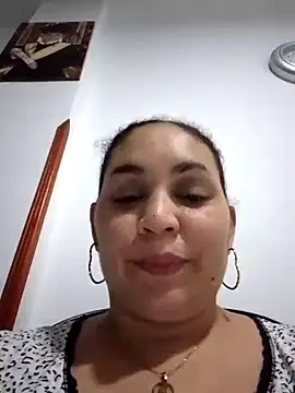 Snapshot of MirandaSoto chatting on 03-12-25, 03:57 MirandaSoto online show from 03-12-25, 03:57