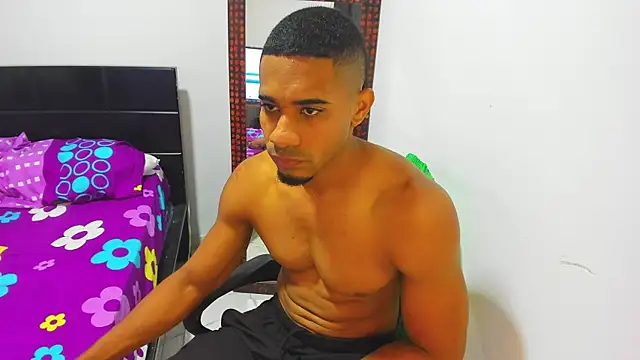 Snapshot of Karljensen33 chatting on 01-10-25, 02:02 Karljensen33 online show from 01-10-25, 02:02