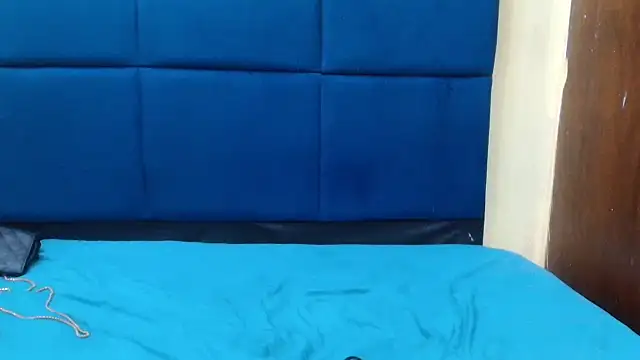 MilkyTitties online show from 11-07-25, 08:41