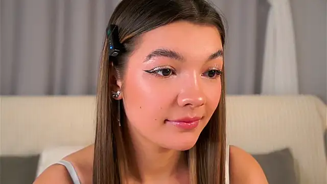 VeronaAppleberry online show from 09-10-25, 11:09