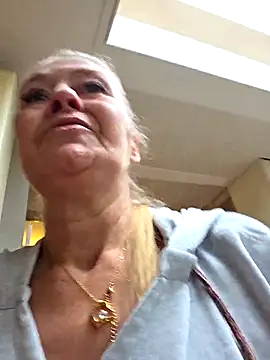 lisalustjouw online show from 12-01-25, 12:39