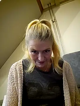 lisalustjouw online show from 01-14-25, 09:02