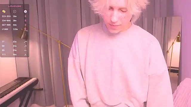 Snapshot of edward_holy chatting on 12-04-24, 07:11 edward holy online show from 12-04-24, 07:11