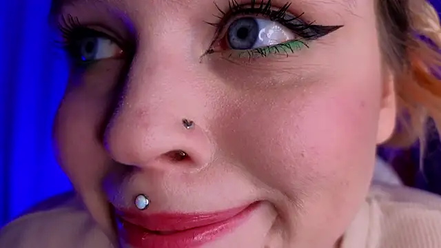 HanaMitsuri online show from 03-18-25, 09:32