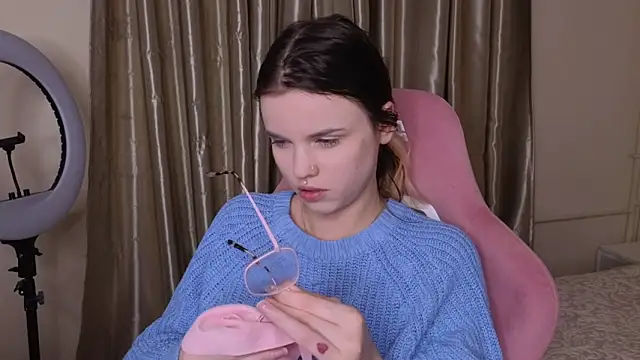 HanaMitsuri online show from 04-05-26, 06:58