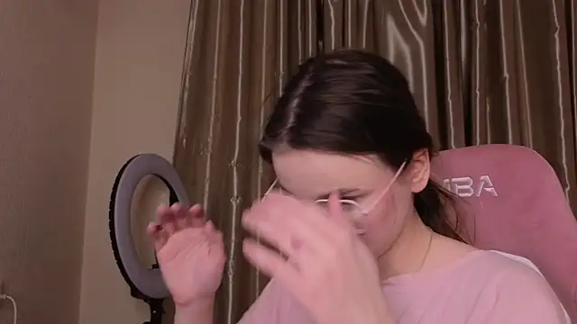 HanaMitsuri online show from 03-25-26, 06:51