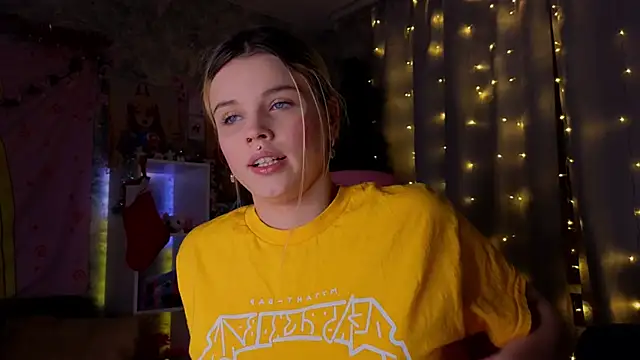 HanaMitsuri online show from 01-08-25, 05:48