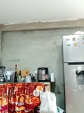 Snapshot of luchoarr chatting on 12-14-24, 07:14 luchoarr online show from 12-14-24, 07:14