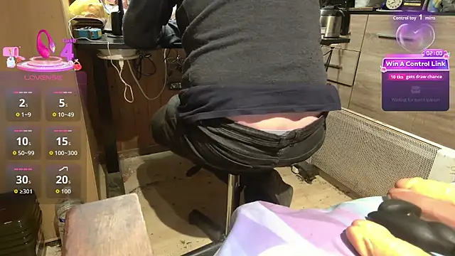 misteryman1956 online show from 03-10-26, 06:56