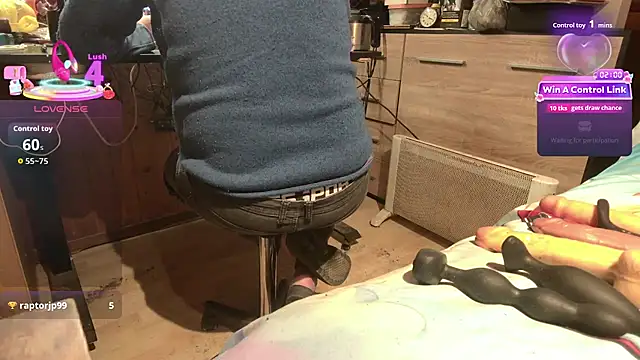 misteryman1956 online show from 04-14-26, 08:19