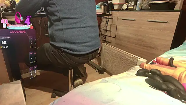 misteryman1956 online show from 04-23-26, 07:26