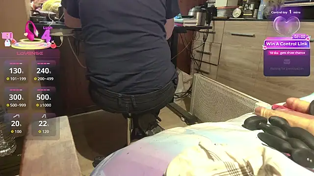 misteryman1956 online show from 04-24-26, 05:20